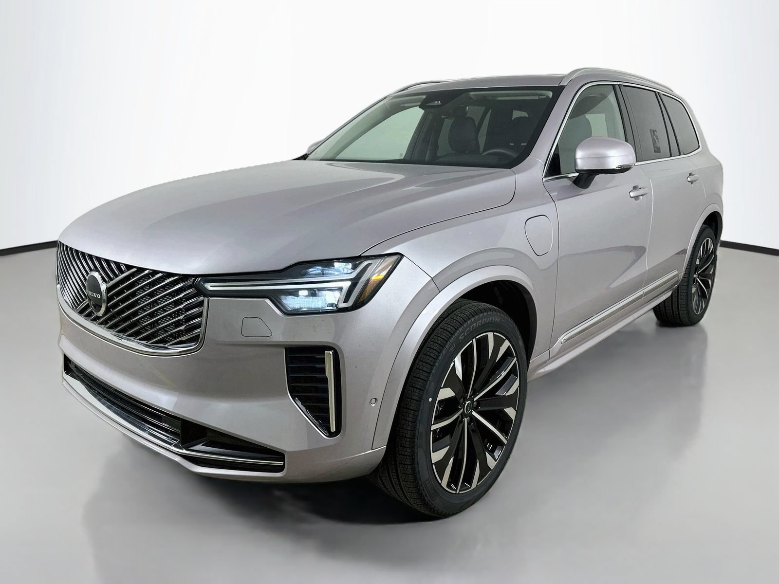New 2026 Volvo XC90 T8 Plus w/ Protection Package Premier