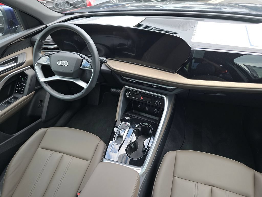 Certified 2025 Audi Q5 Premium w/ Convenience Package AWD/4WD image 25