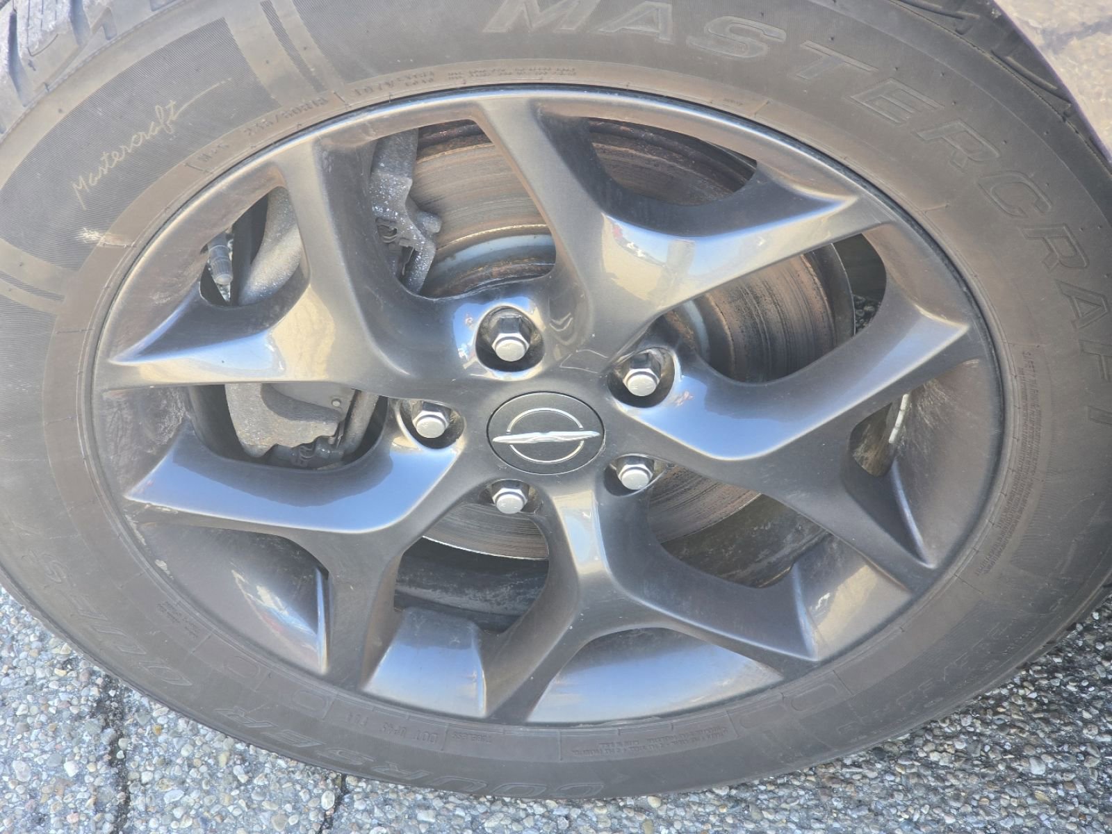 Used 2019 Chrysler Pacifica Touring Plus w/ Advanced Safetytec Group image 31