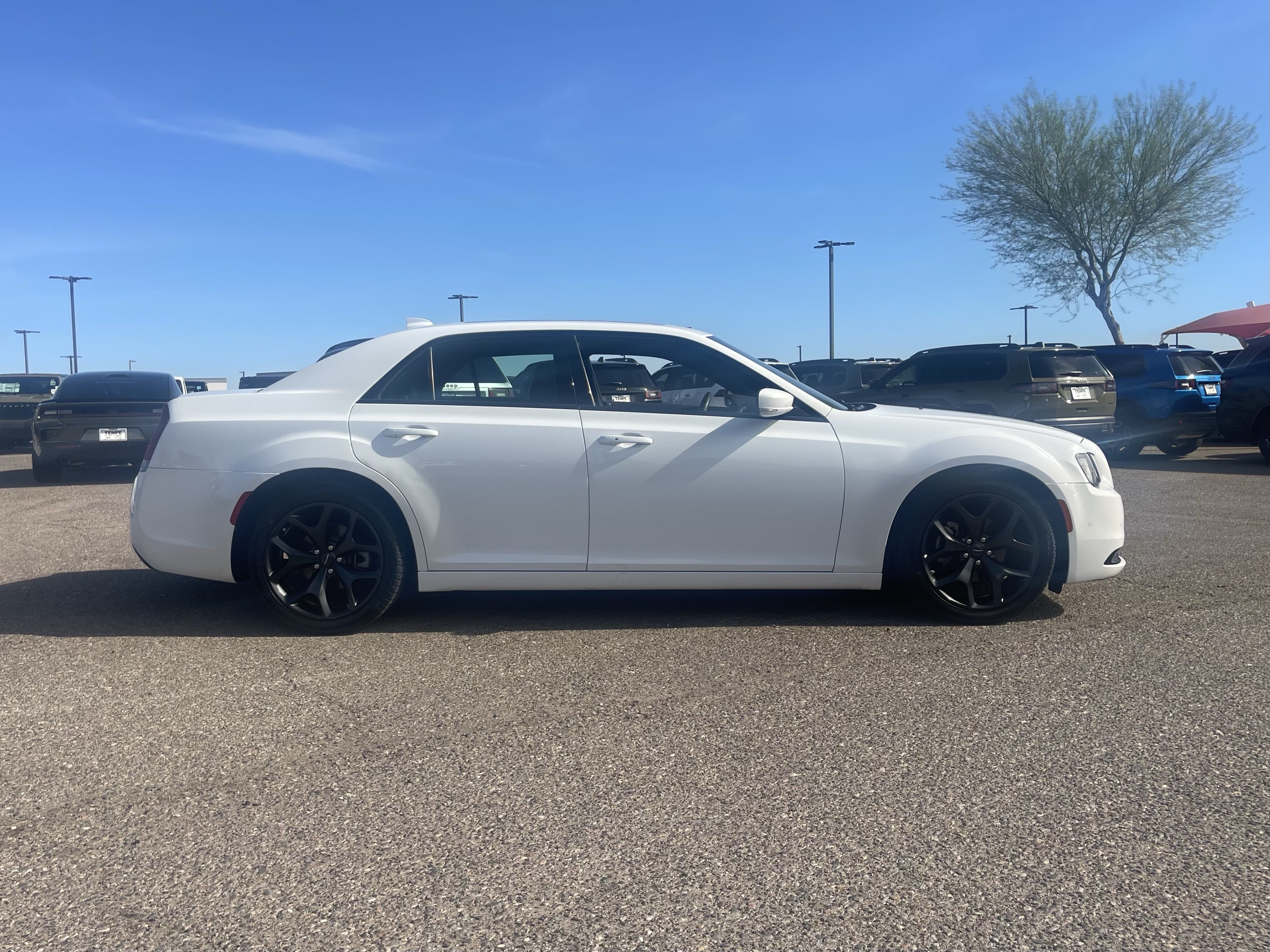 Used 2023 Chrysler 300 S RWD image 6