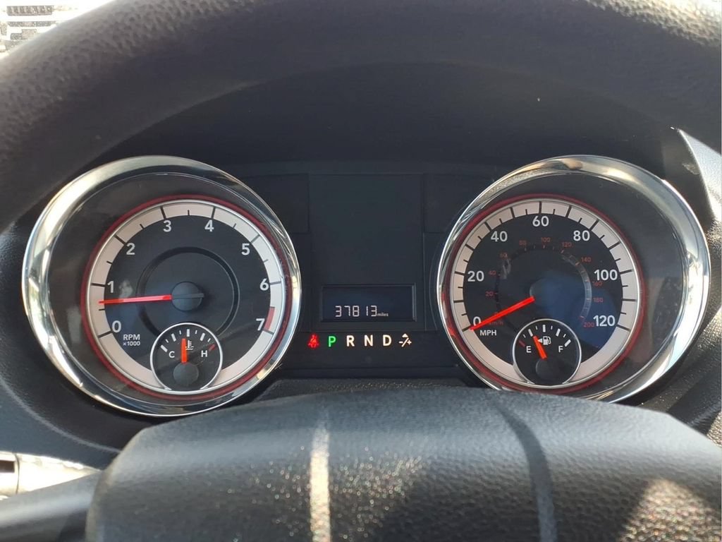 Used 2020 Dodge Grand Caravan SE w/ UConnect Hands-Free Group FWD image 21