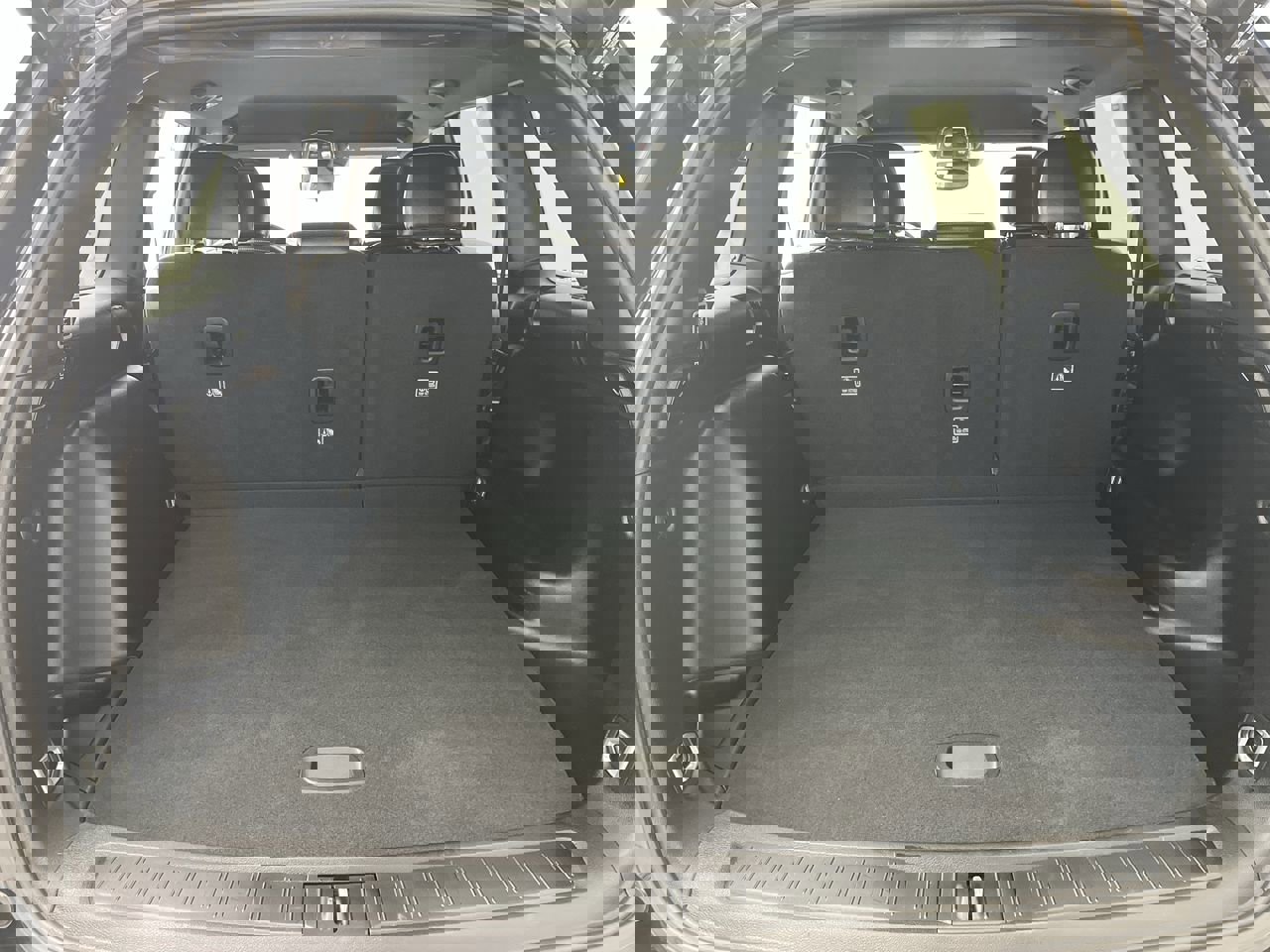 Used 2022 Jeep Grand Cherokee Altitude image 28