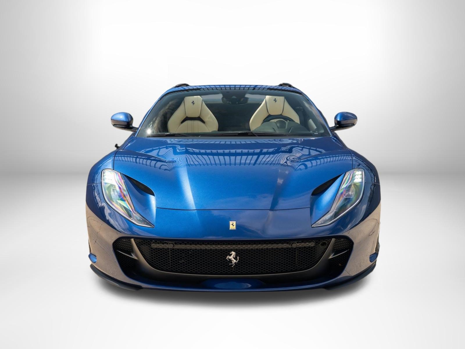 Used 2021 Ferrari 812 GTS RWD image 6
