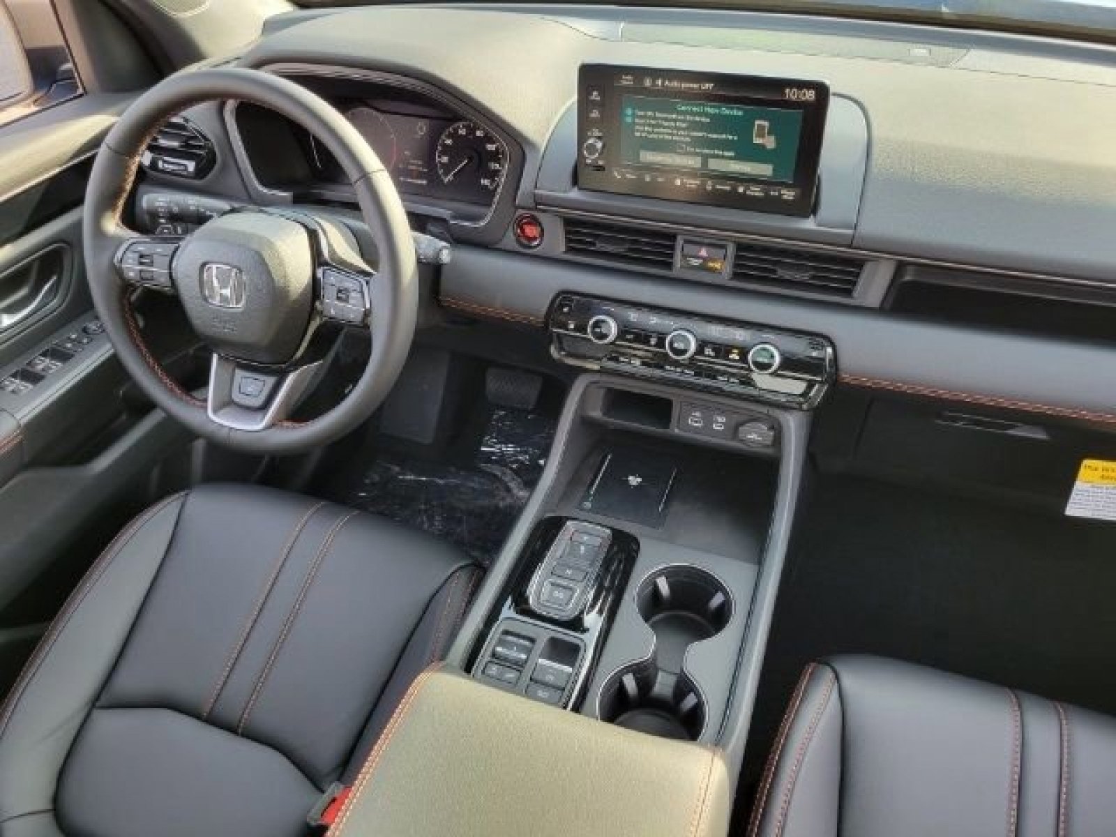 Used 2025 Honda Pilot TrailSport image 34