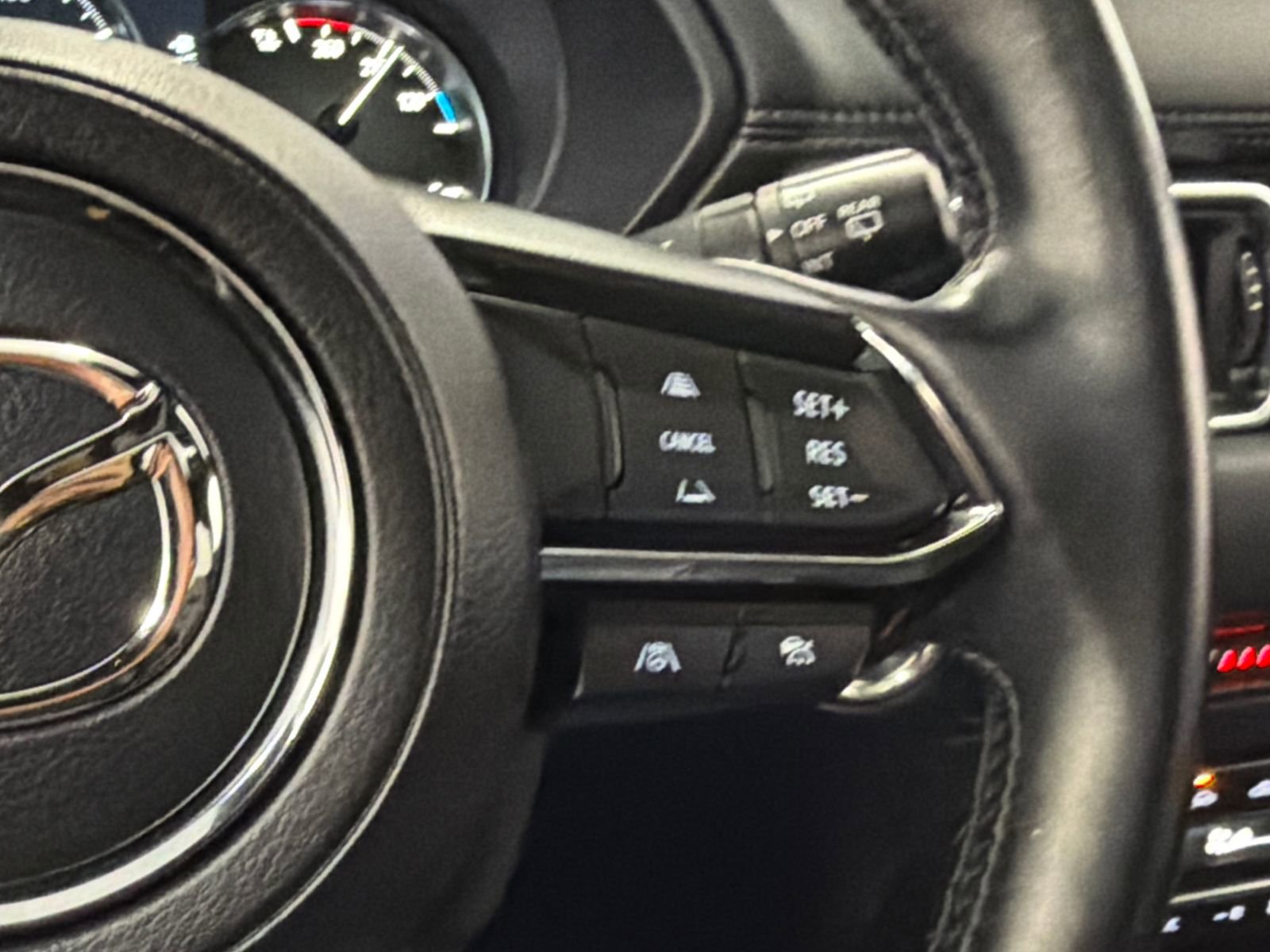 Used 2022 MAZDA CX-5 Signature AWD/4WD image 22