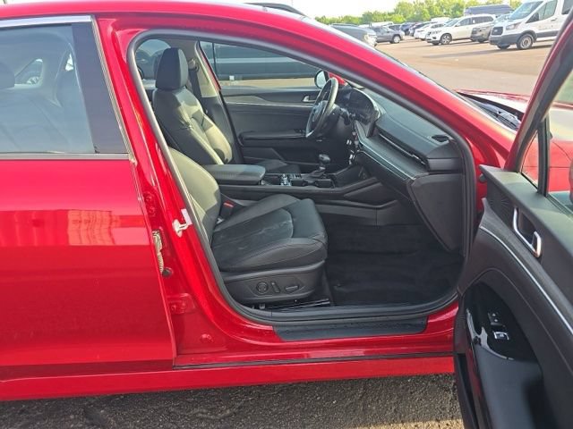 Used 2025 Kia K5 EX FWD image 20