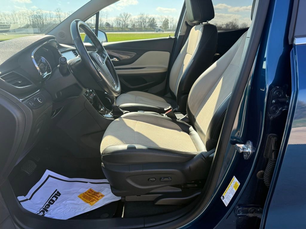 Used 2019 Buick Encore Preferred image 24
