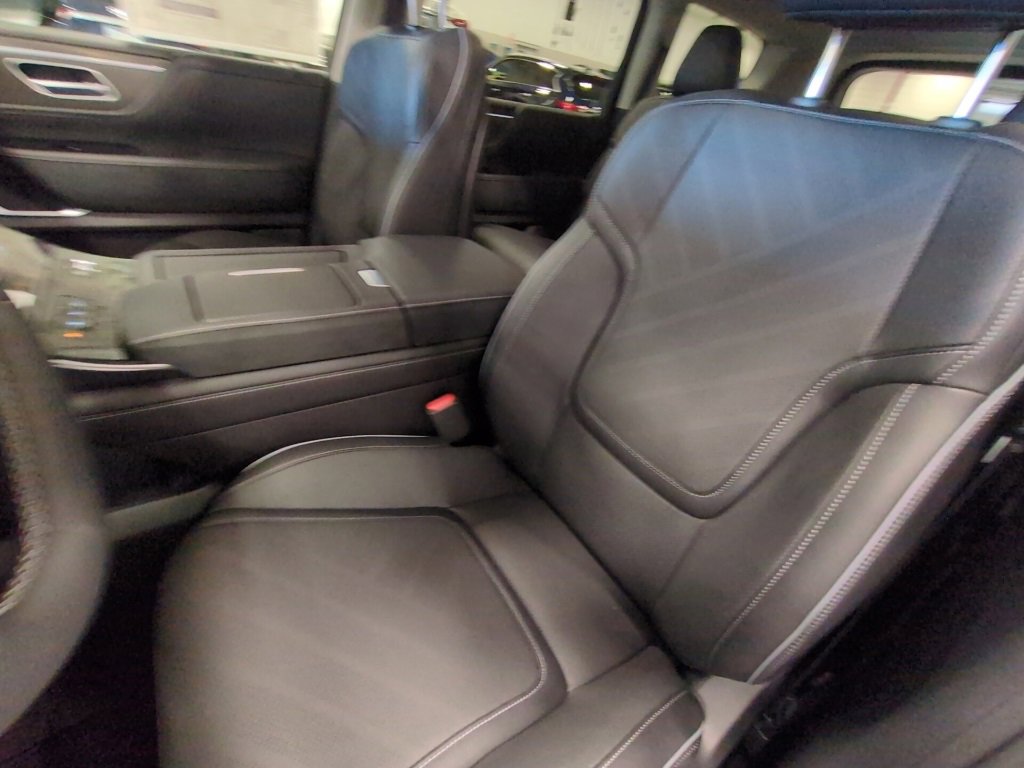 New 2026 INFINITI QX80 Luxe image 8