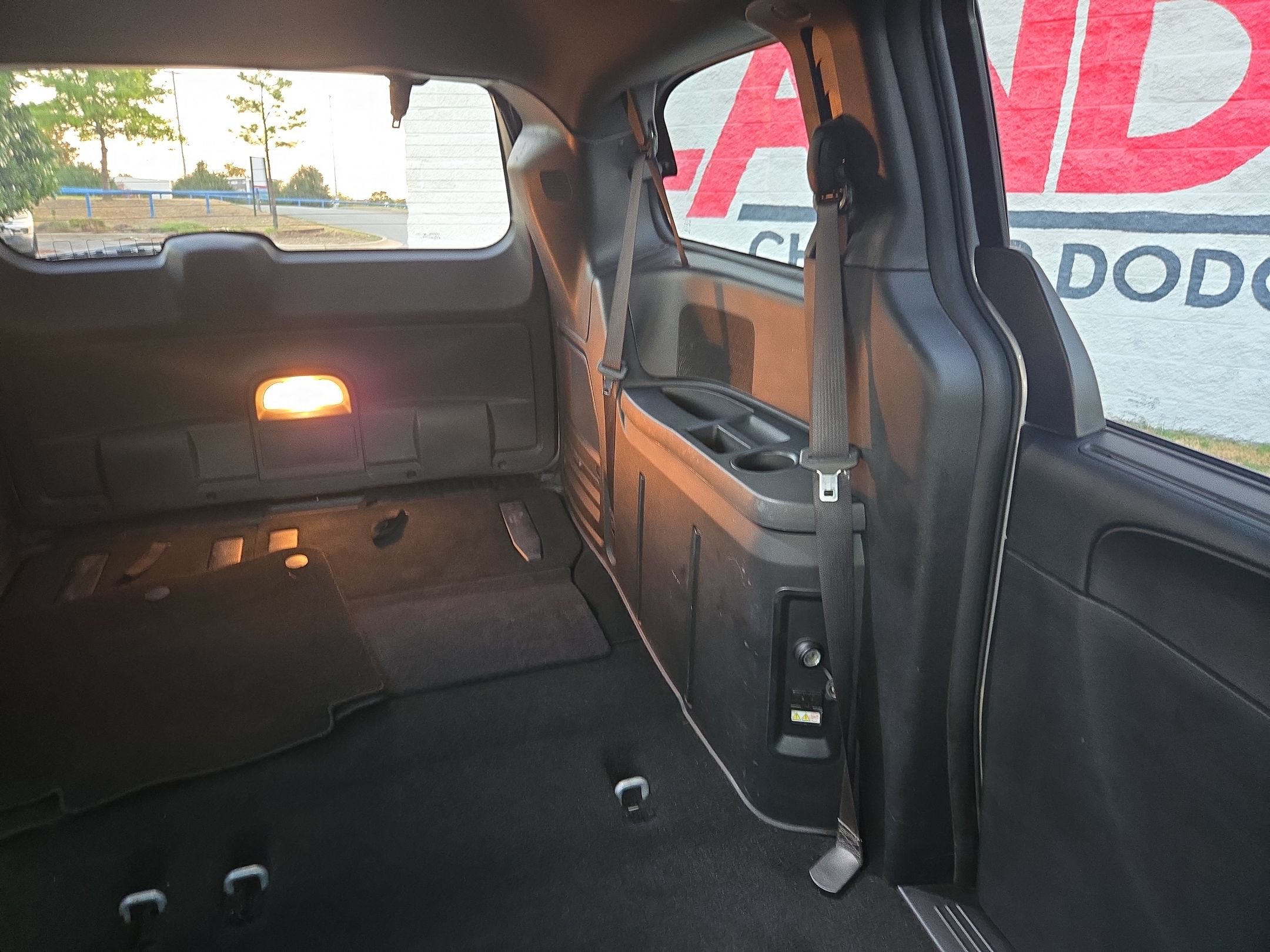 Used 2019 Dodge Grand Caravan GT FWD image 14