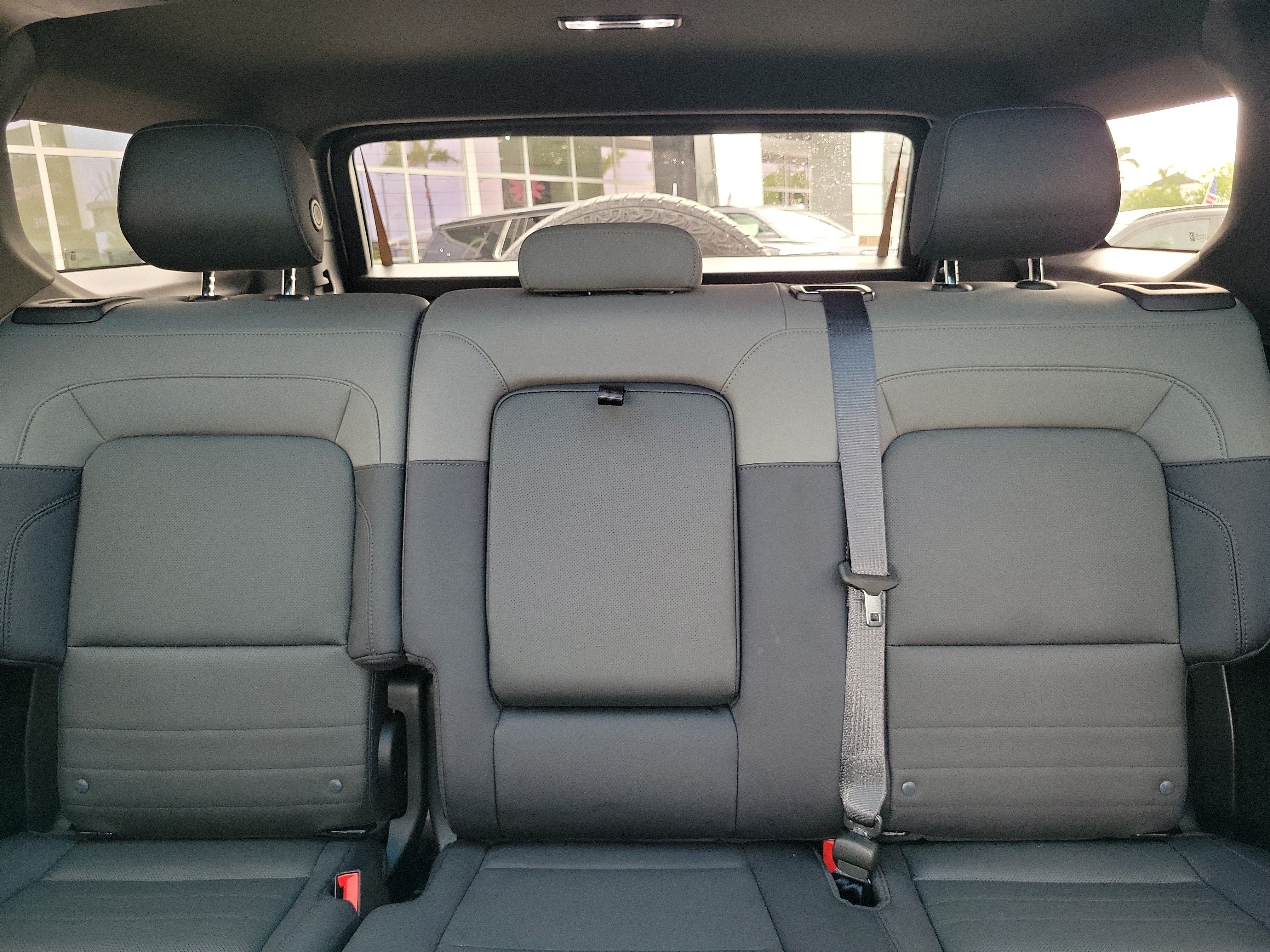 Used 2025 GMC Hummer EV 2X AWD/4WD image 16