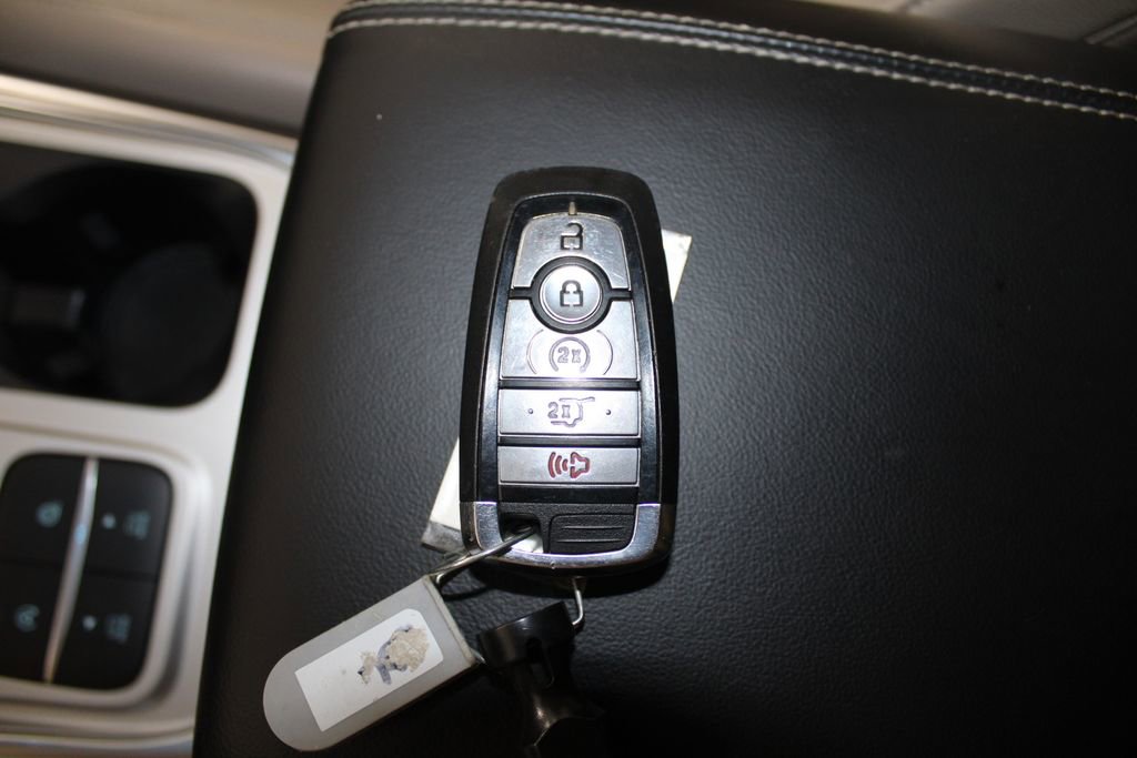 Used 2024 Ford Explorer Limited image 56