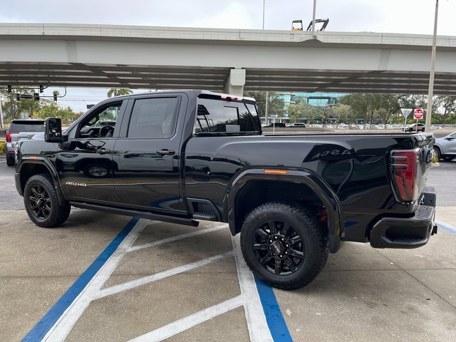 New 2026 GMC Sierra 3500 AT4 image 4
