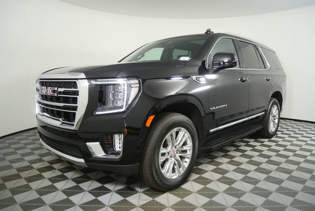 Used 2023 GMC Yukon SLT w/ SLT Premium Package image 7