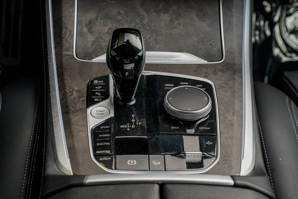 Used 2022 BMW X5 xDrive45e w/ M Sport Package image 17