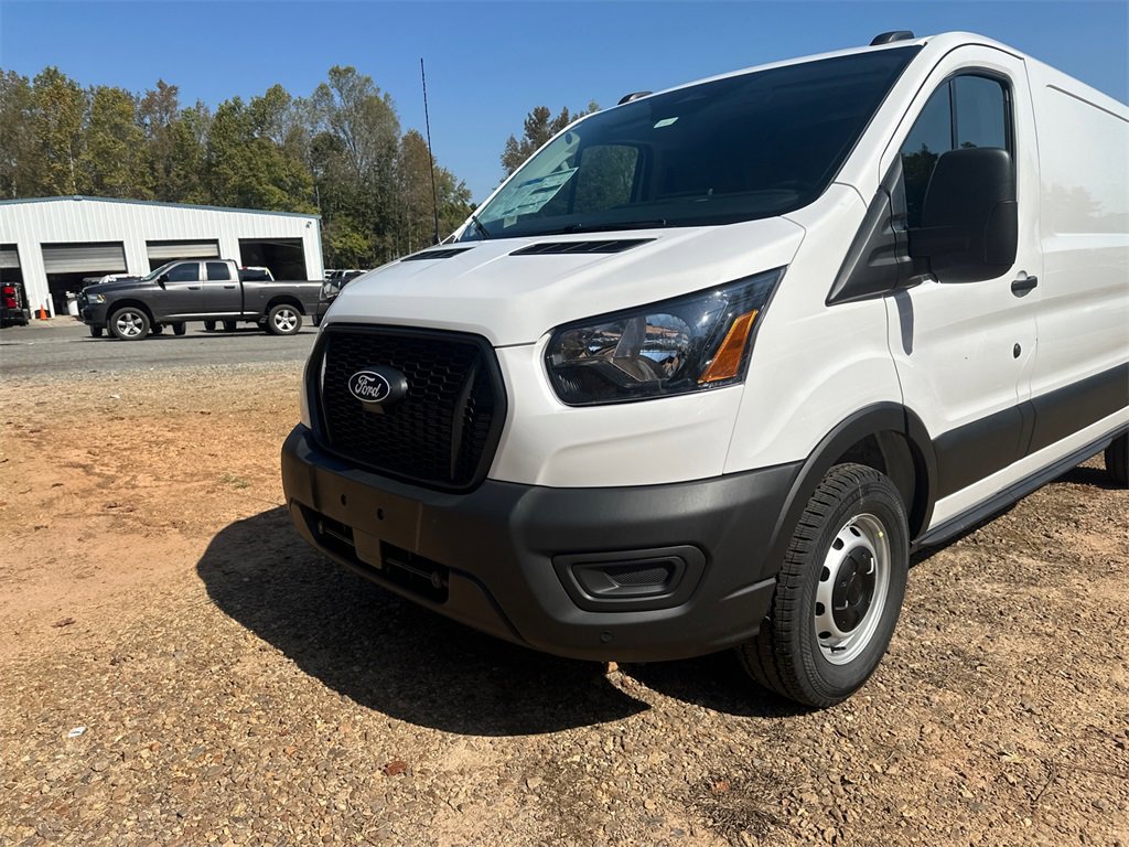 New 2026 Ford Transit 250 Low Roof image 9