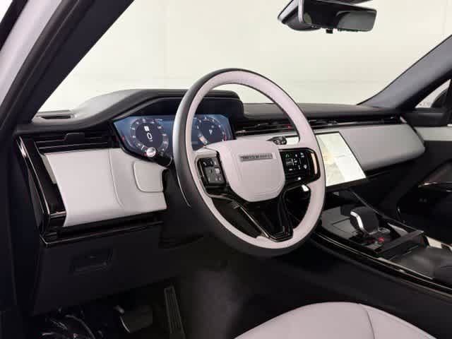 New 2027 Land Rover Range Rover Sport Dynamic SE AWD/4WD image 5