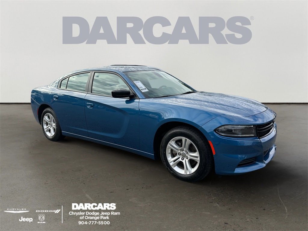 Used 2023 Dodge Charger SXT image 1