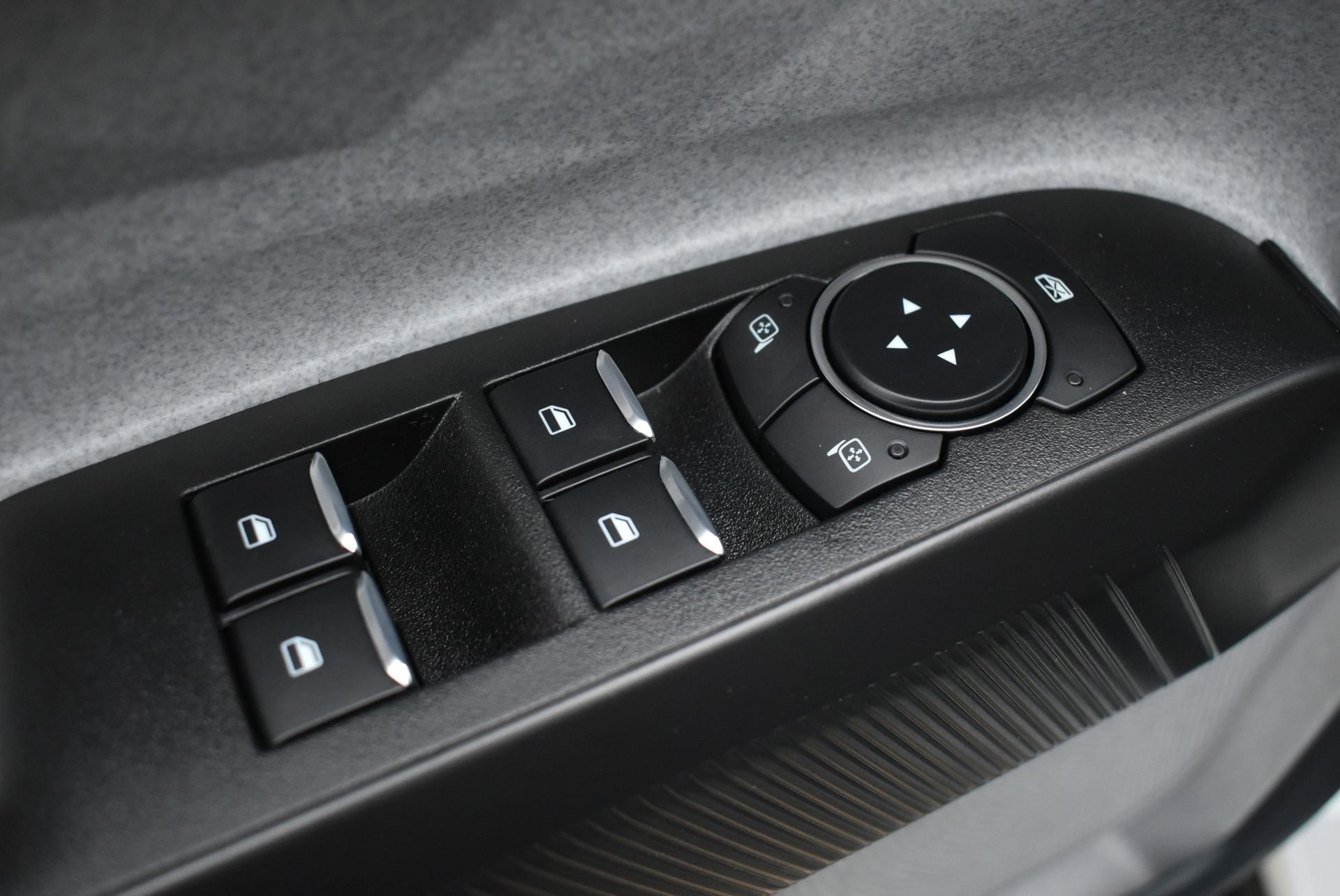 New 2025 Ford Maverick XLT w/ Equipment Group 301A image 12