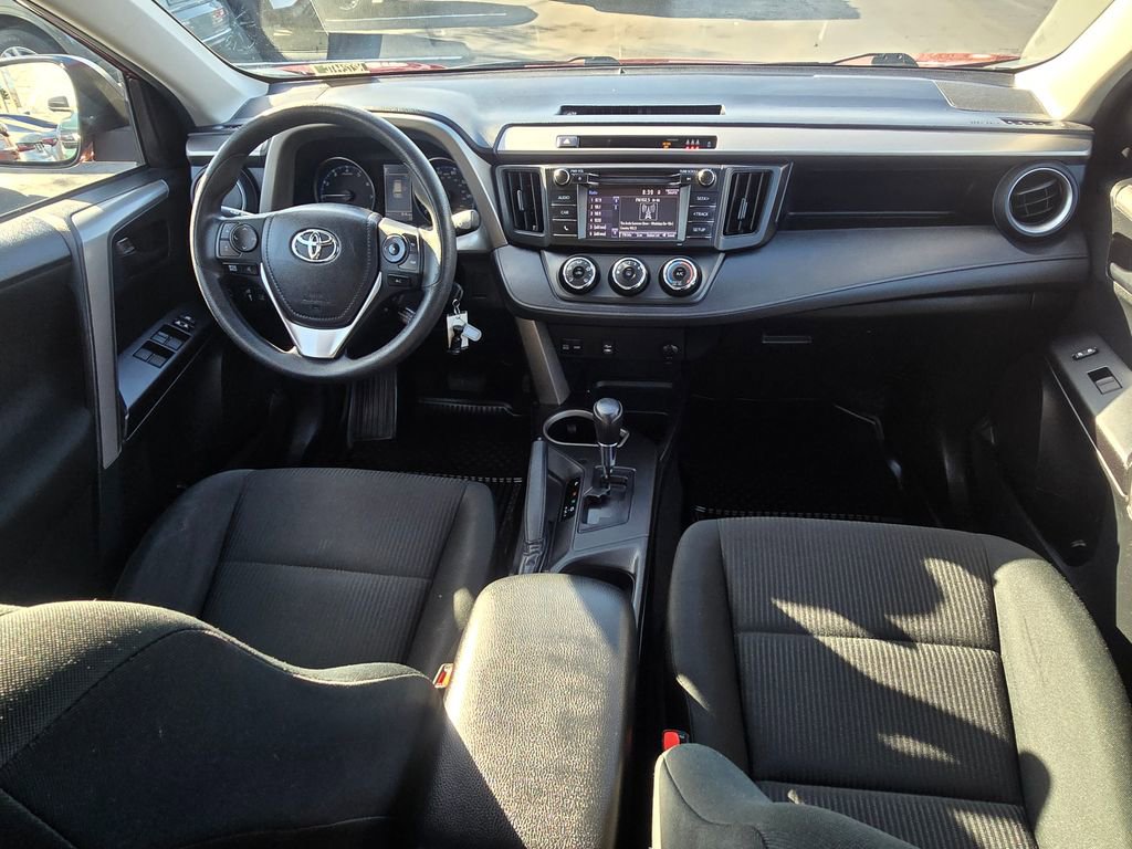 Used 2018 Toyota RAV4 LE w/ All Weather Liner Package AWD/4WD image 14