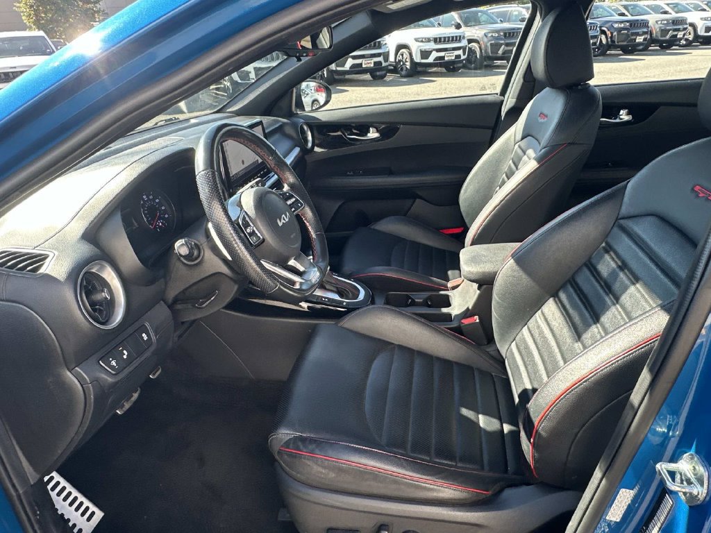 Used 2023 Kia Forte GT w/ GT2 Package FWD image 16