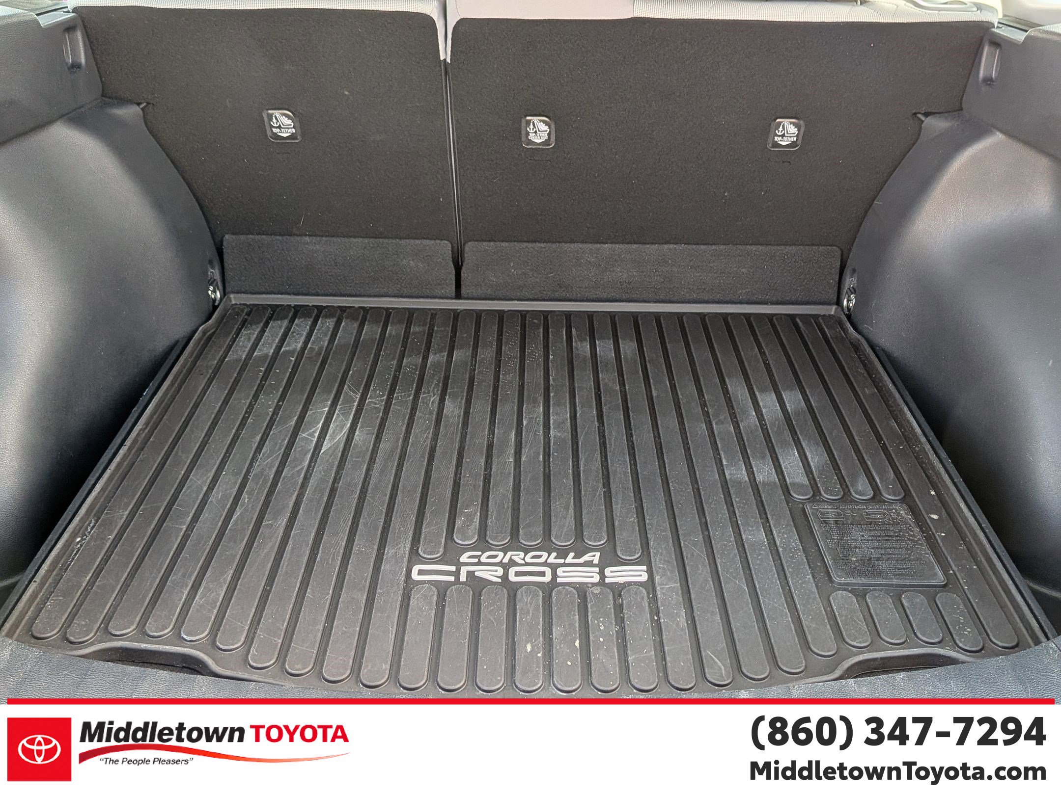 Used 2023 Toyota Corolla Cross L image 32