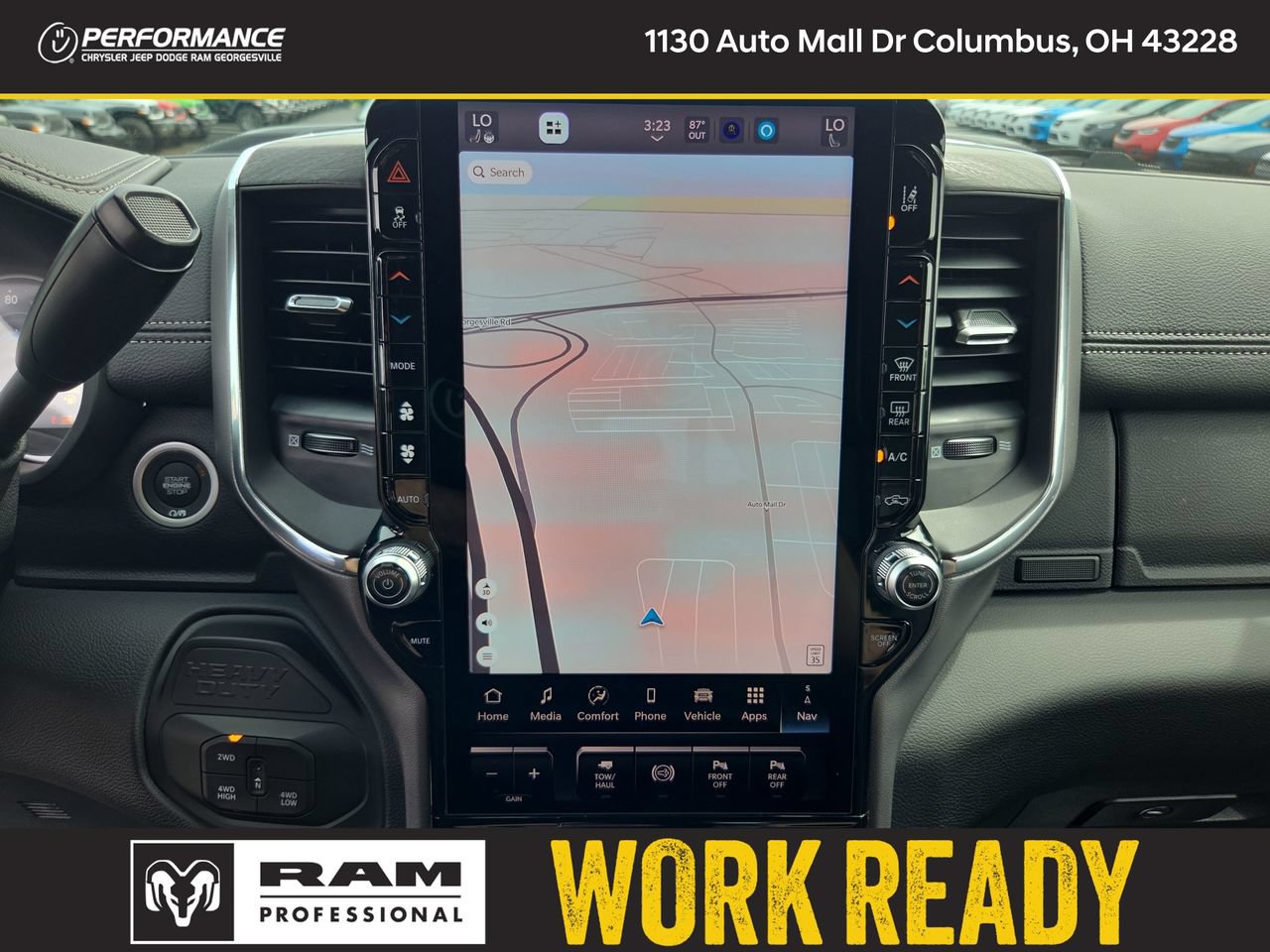New 2026 RAM 2500 Laramie AWD/4WD image 26