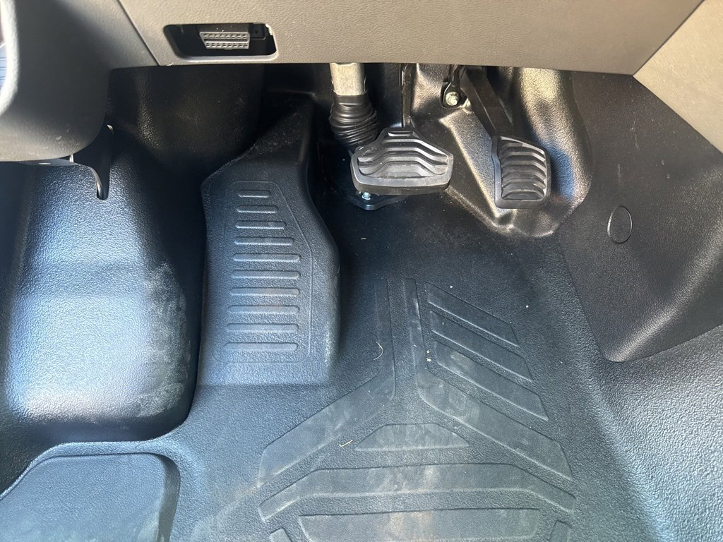 New 2024 Ford Transit 150 Low Roof image 38