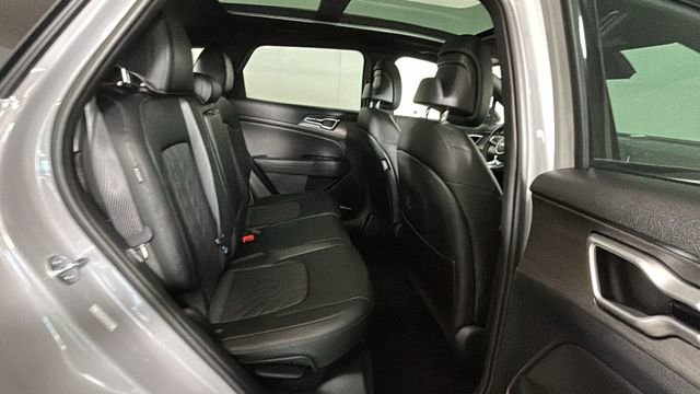 Used 2025 Kia Sportage X-Line w/ Premium Package AWD/4WD image 30
