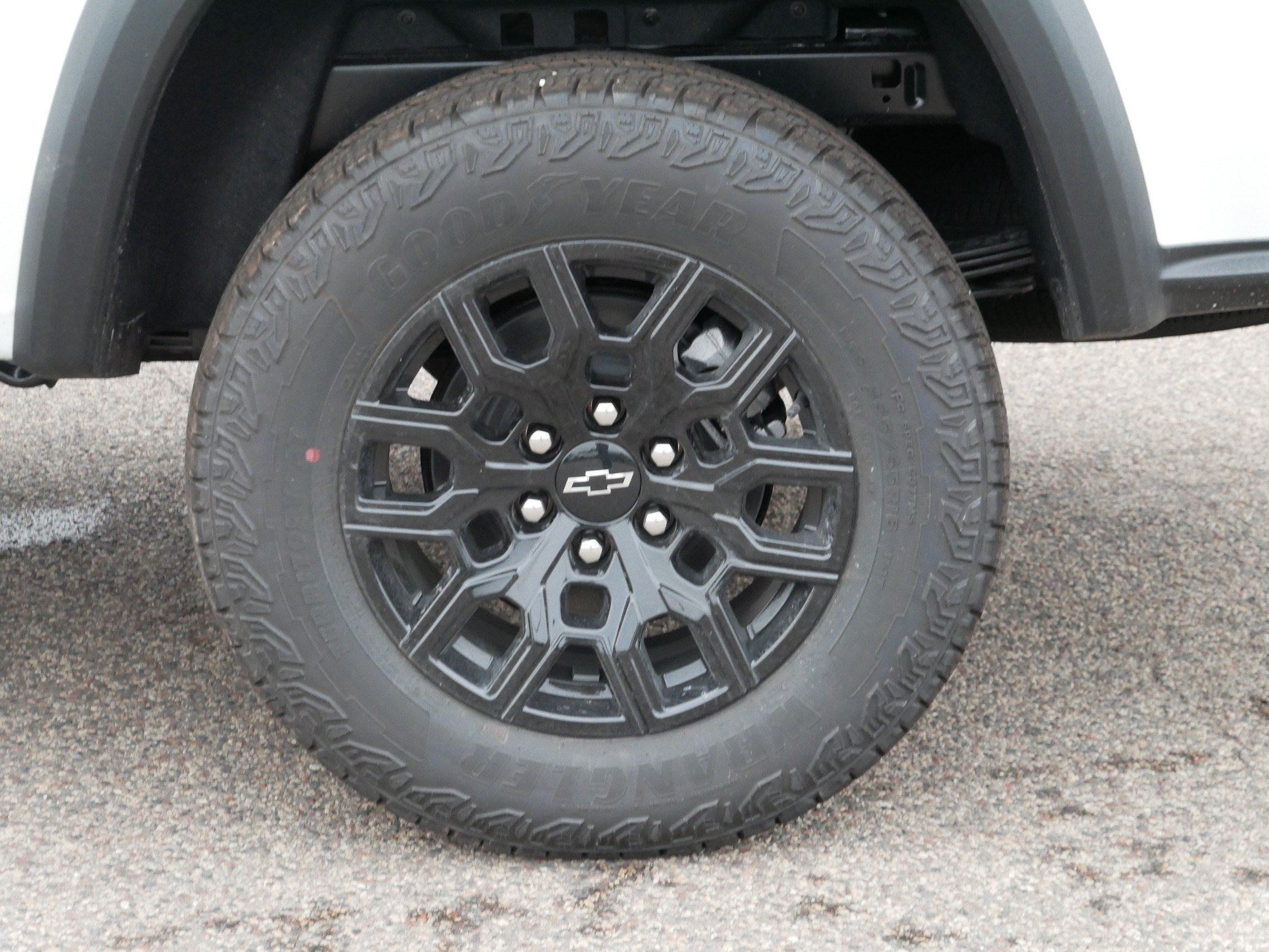 New 2026 Chevrolet Colorado Trail Boss AWD/4WD image 3
