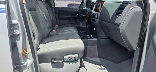Used 2006 Dodge Ram 3500 Truck Laramie w/ Protection Group AWD/4WD image 16