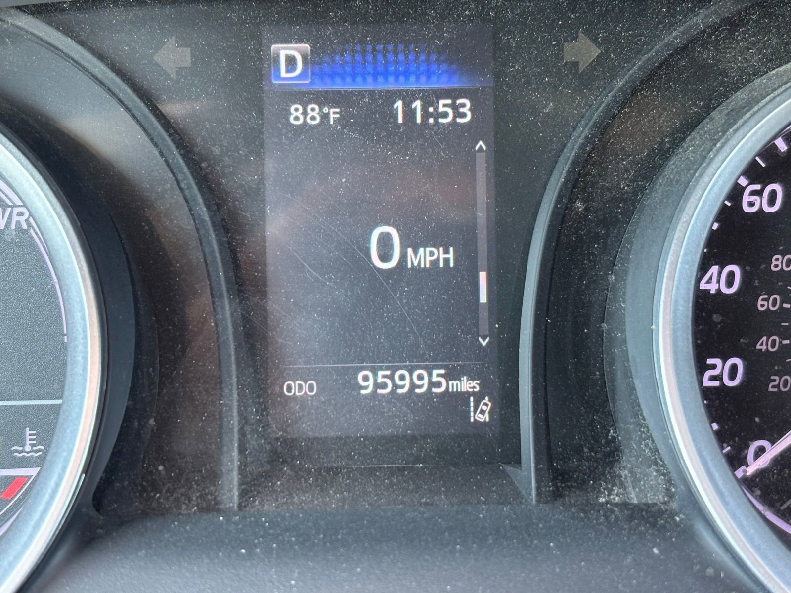 Used 2022 Toyota Camry LE FWD image 10