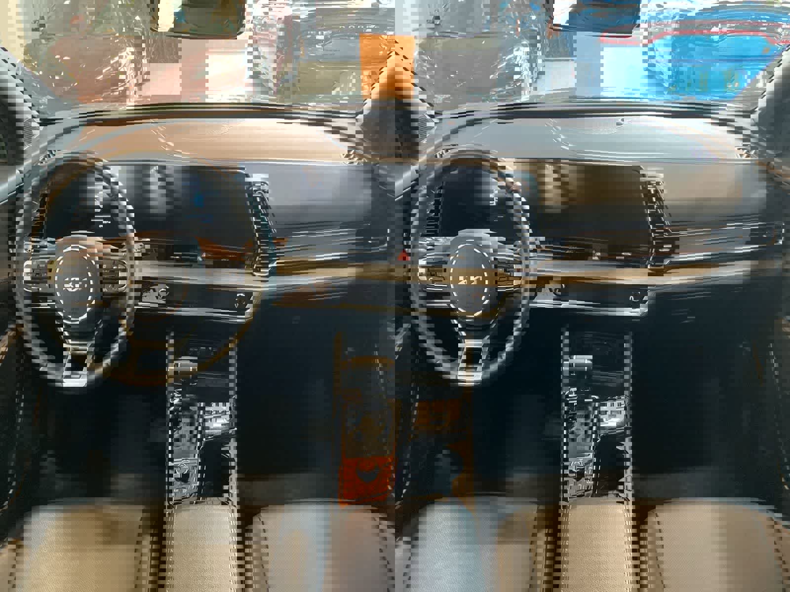 Used 2023 Kia Sportage X-Line w/ X-Line Premium Package AWD/4WD image 25