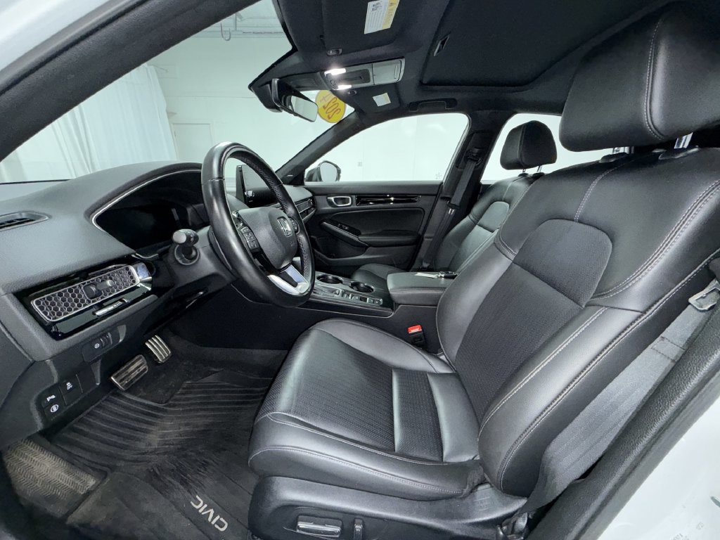 Used 2024 Honda Civic Sport Touring image 12