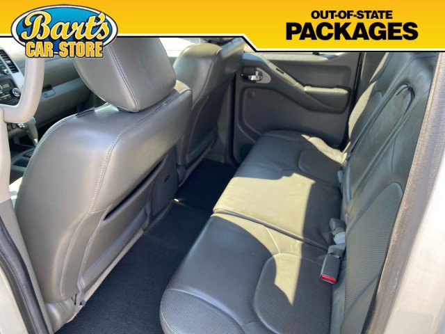 Used 2013 Nissan Frontier SL w/ Moonroof Pkg image 21