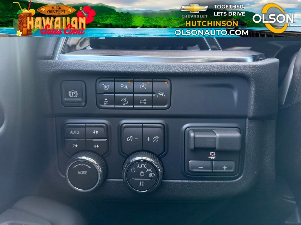 New 2026 Chevrolet Suburban LT w/ Comfort Package image 20