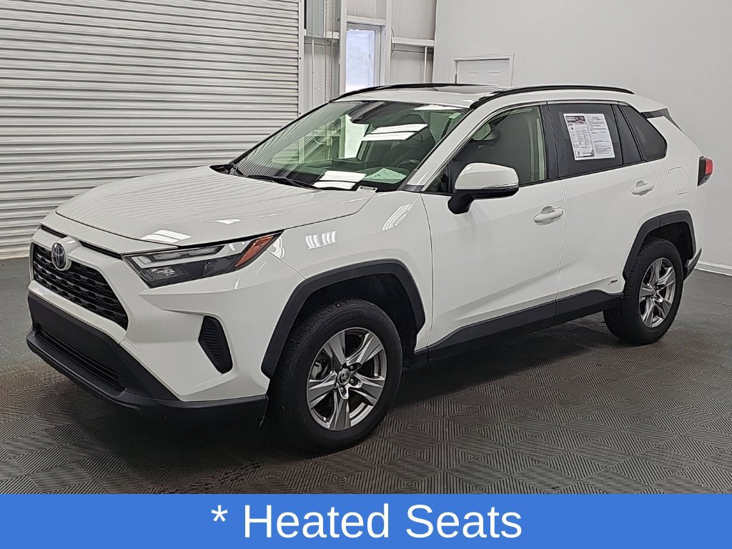 Used 2023 Toyota RAV4 XLE w/ Convenience Package AWD/4WD image 5