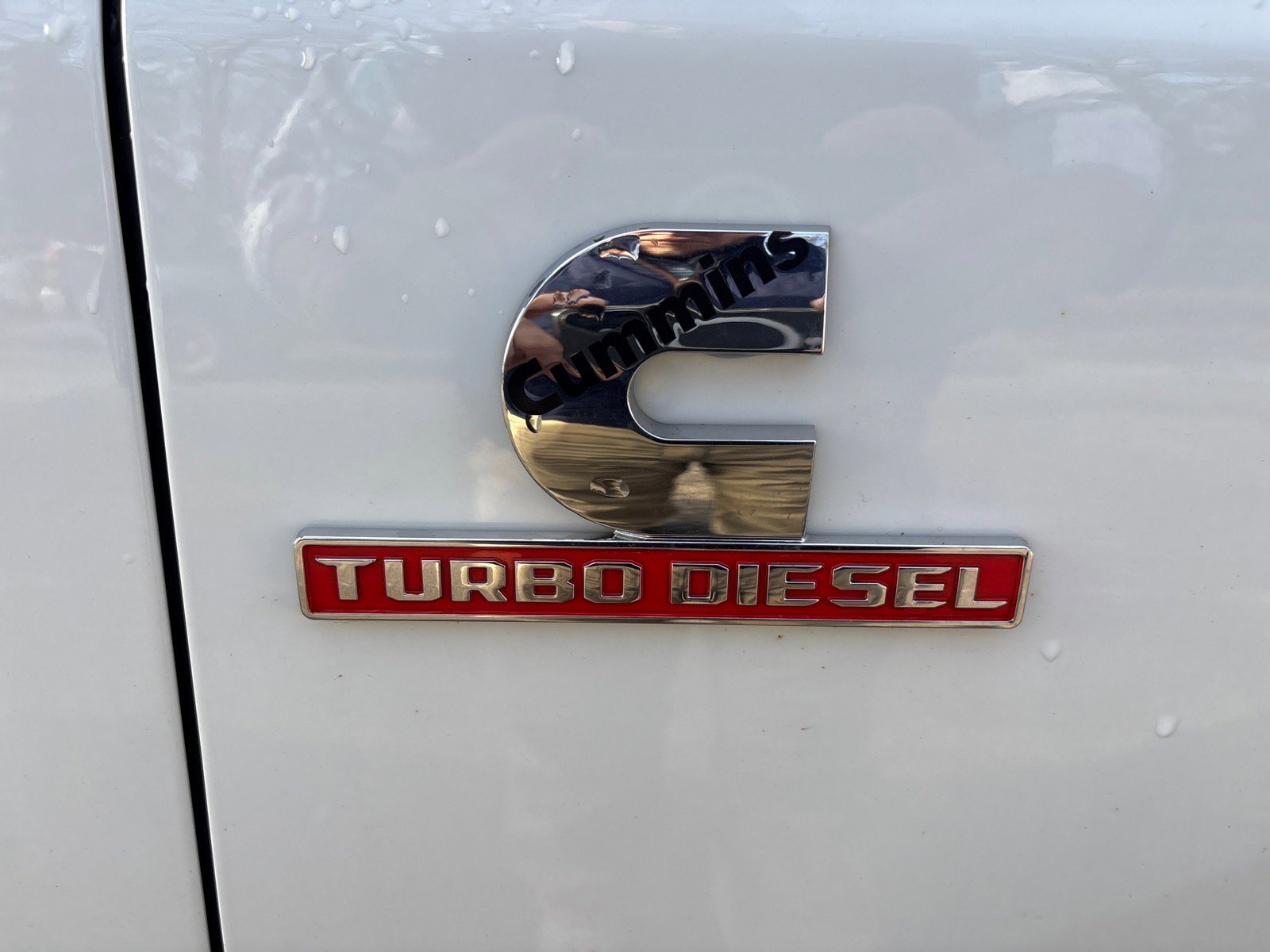 Used 2024 RAM 3500 Laramie image 22