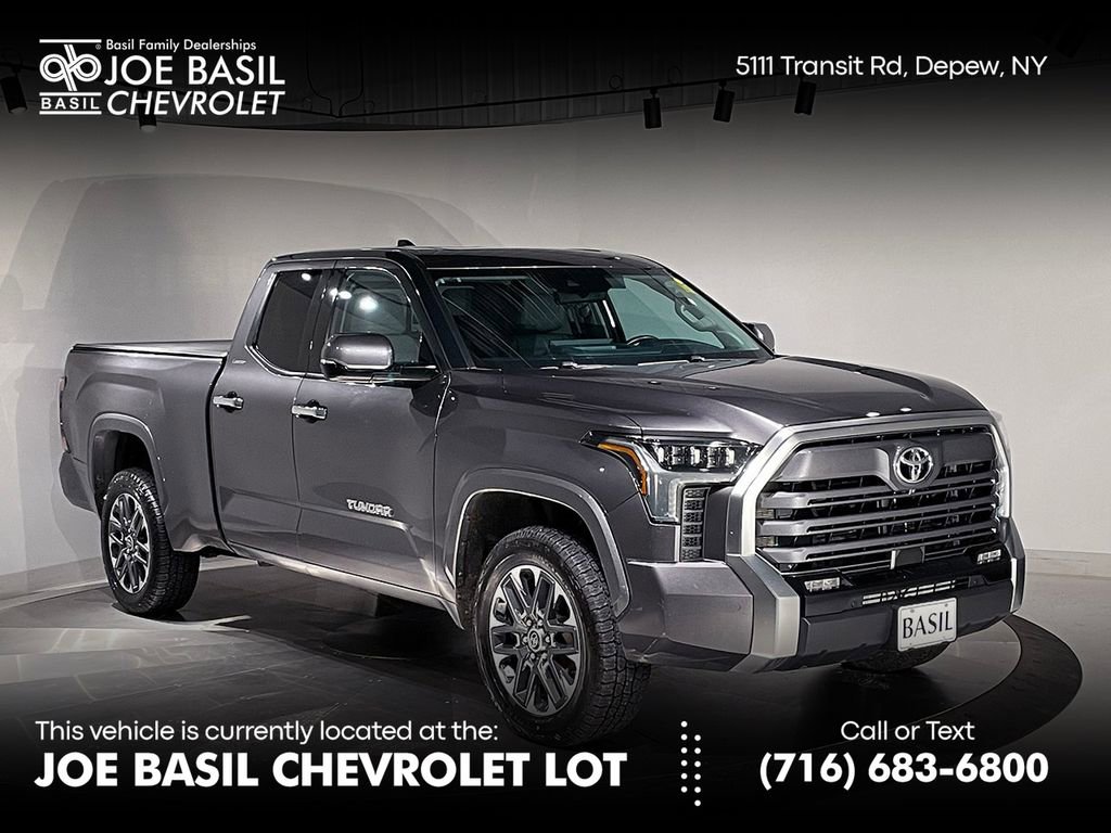 Used 2022 Toyota Tundra Limited image 1