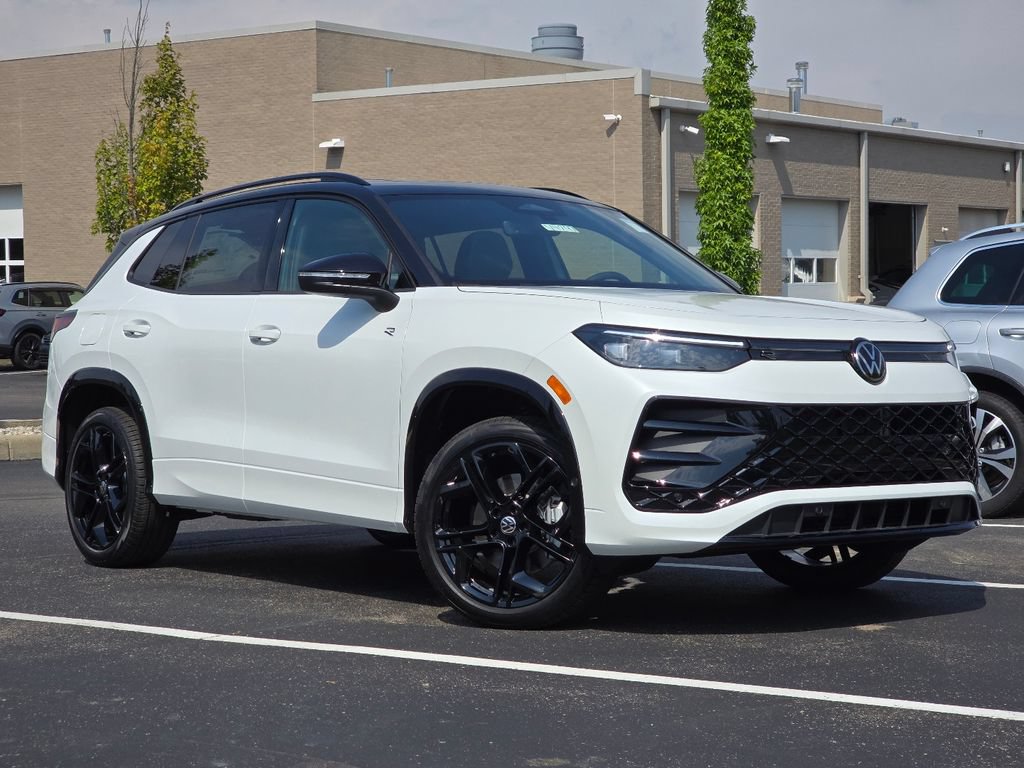 New 2026 Volkswagen Tiguan SE R-Line