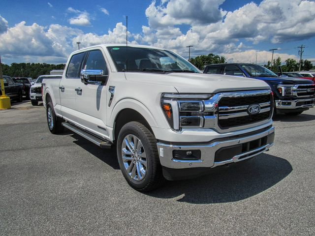 New 2025 Ford F150 Lariat w/ Equipment Group 502A High