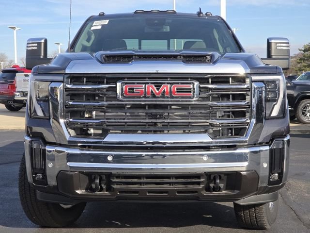 New 2025 GMC Sierra 3500 SLT w/ SLT Premium Package image 21