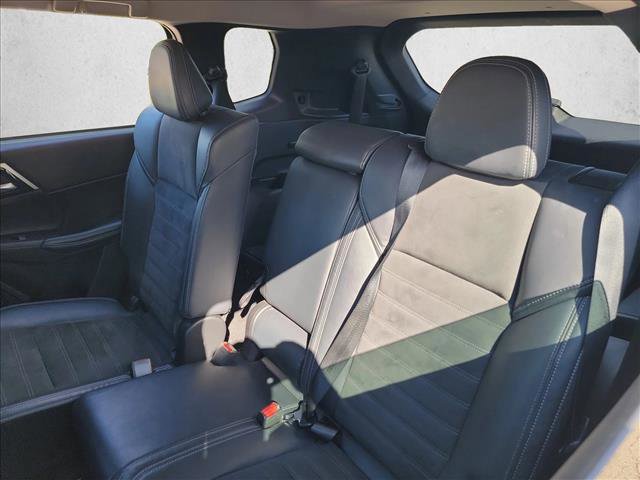 Used 2022 Mitsubishi Outlander SE image 11