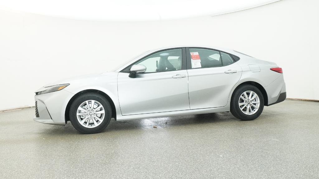 New 2026 Toyota Camry LE image 8