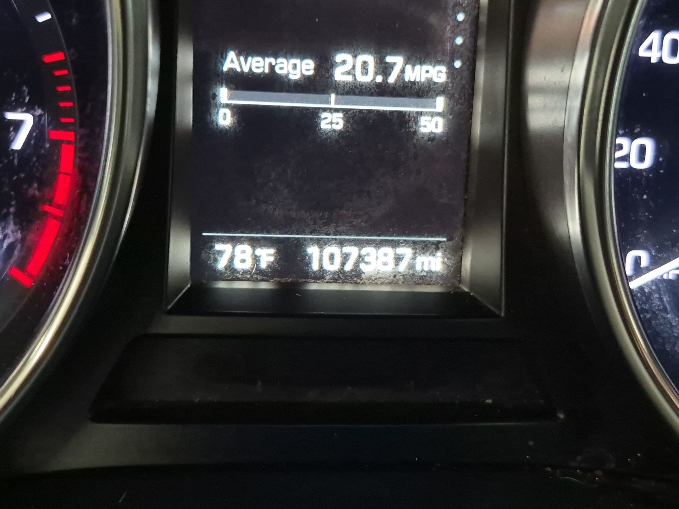 Used 2017 Hyundai Santa Fe Sport w/ Cargo Package FWD image 25