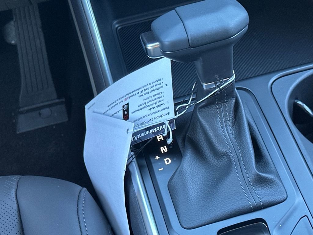New 2026 Kia Carnival FWD image 27