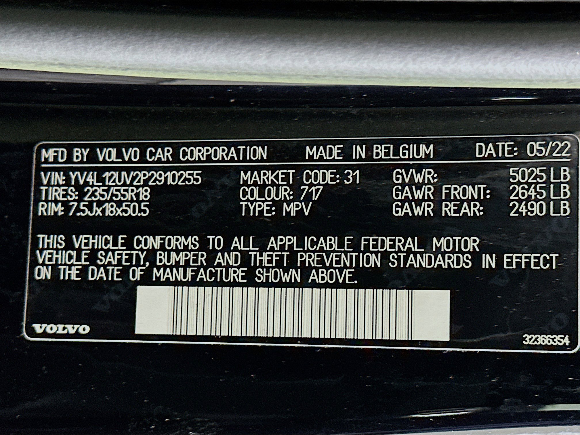 Used 2023 Volvo XC40 B5 Core w/ Protection Package Premier image 12