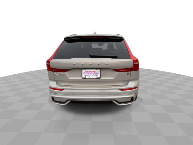 Used 2025 Volvo XC60 B5 Plus w/ Protection Package Premier AWD/4WD image 9