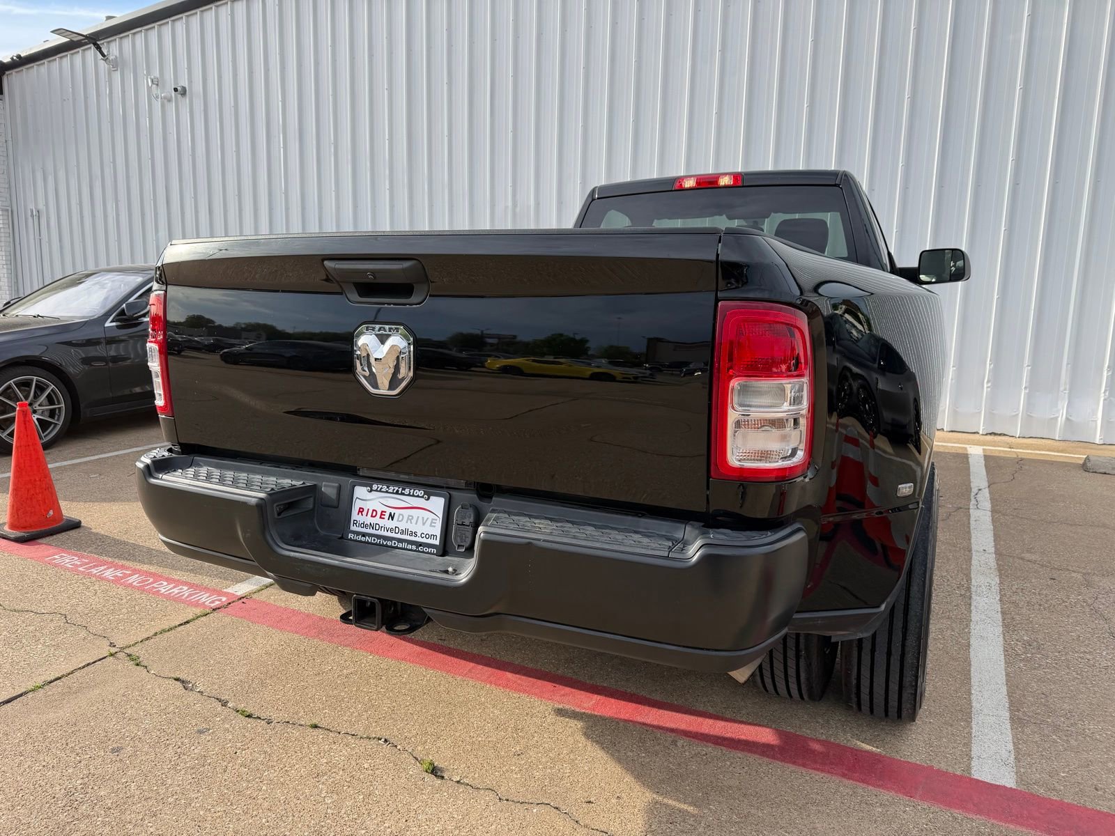 Used 2022 RAM 3500 Tradesman RWD image 6