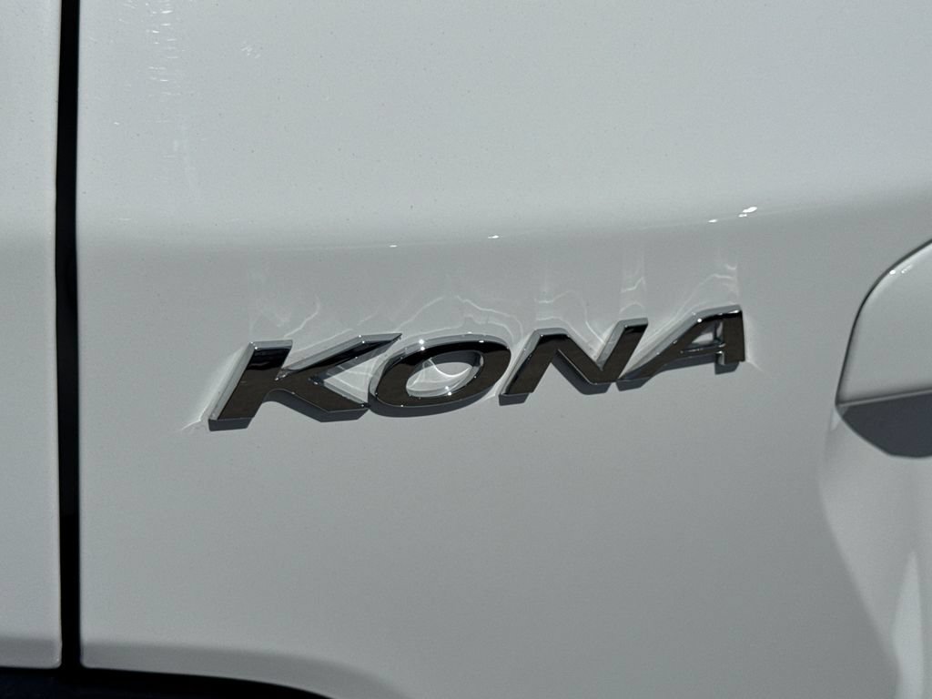 Used 2023 Hyundai Kona SEL FWD image 11