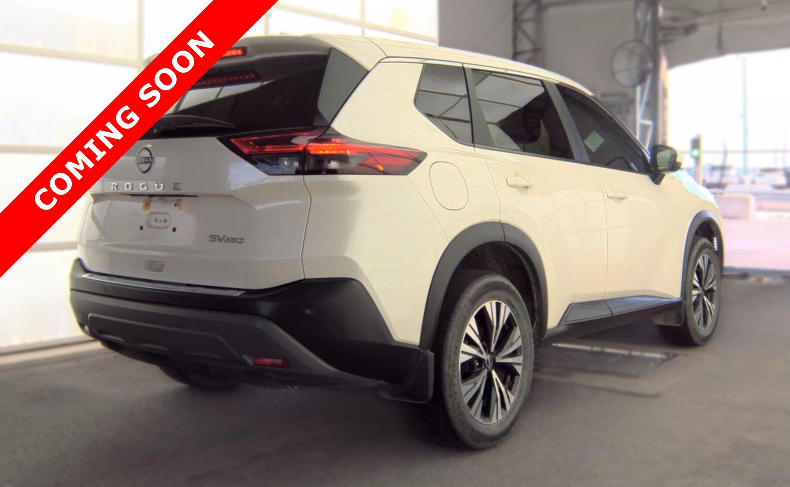 Used 2023 Nissan Rogue SV AWD/4WD image 5